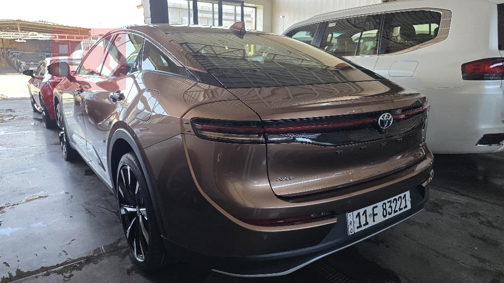 تۆیۆتا کراون